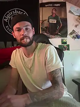 Mexxwell69 online show from September 22, 2025, 10:45 pm