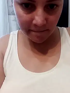 Snapshot of Cassandrina1 chatting on October 2, 2025, 11:50 am Cassandrina1 online show from October 2, 2025, 11:50 am