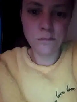 Snapshot of Cassandrina1 chatting on November 3, 2025, 6:14 am Cassandrina1 online show from November 3, 2025, 6:14 am