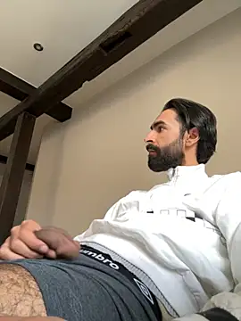 Snapshot of SergioGarcia93 chatting on October 11, 2025, 2:48 pm SergioGarcia93 online show from October 11, 2025, 2:48 pm