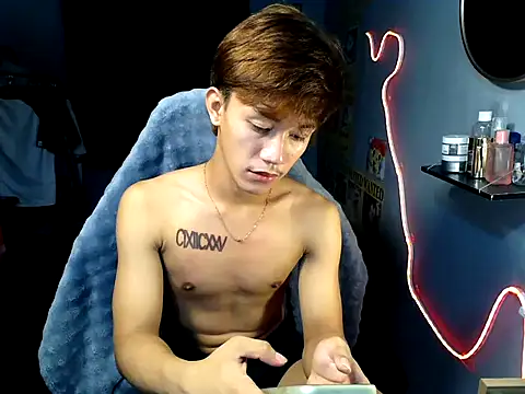 naughtyboyloy 0 online show from July 28, 2026, 5:01 pm