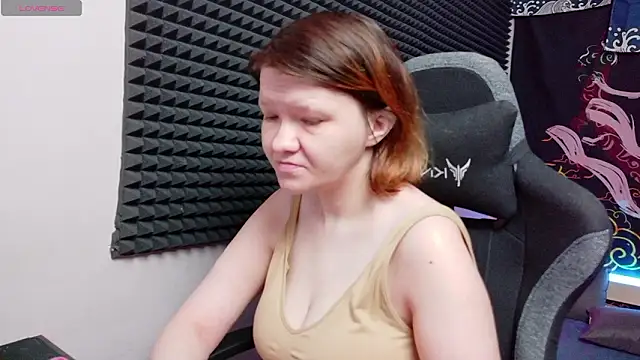 Nora lovvvv online show from February 8, 2026, 11:13 am