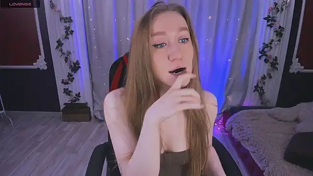 -Seava online show from October 13, 2025, 3:01 pm