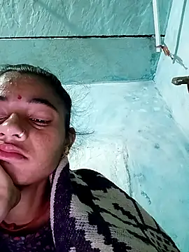 Snapshot of PoojaPleasure chatting on November 11, 2025, 7:14 pm PoojaPleasure online show from November 11, 2025, 7:14 pm