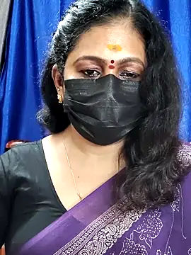 Sweetie swetha37 online show from October 28, 2025, 5:48 pm