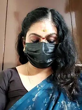 Sweetie swetha37 online show from October 31, 2025, 1:34 pm