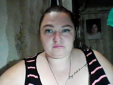 AngelQSky online show from November 1, 2025, 8:55 pm