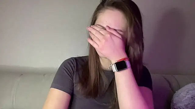 StellarAlice online show from March 10, 2026, 5:07 pm