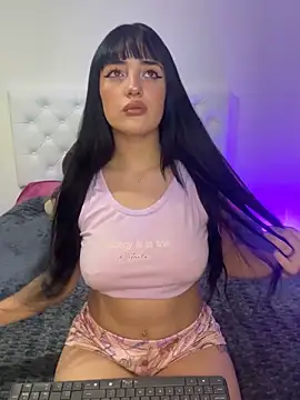 Snapshot of kylie444_ chatting on September 9, 2025, 11:37 pm kylie444 online show from September 9, 2025, 11:37 pm