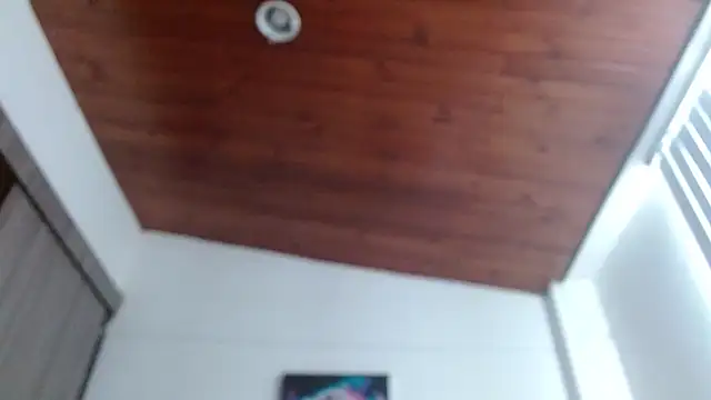 Crystal Star  online show from April 7, 2026, 3:23 pm