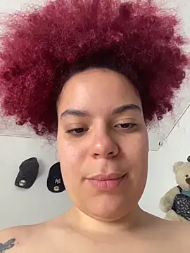 Enyagleam  online show from October 31, 2025, 7:15 pm