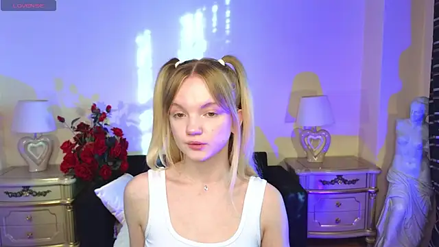 RosesKate online show from September 24, 2025, 4:27 am