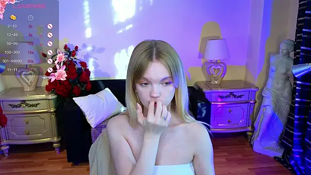 RosesKate online show from September 29, 2025, 4:28 am