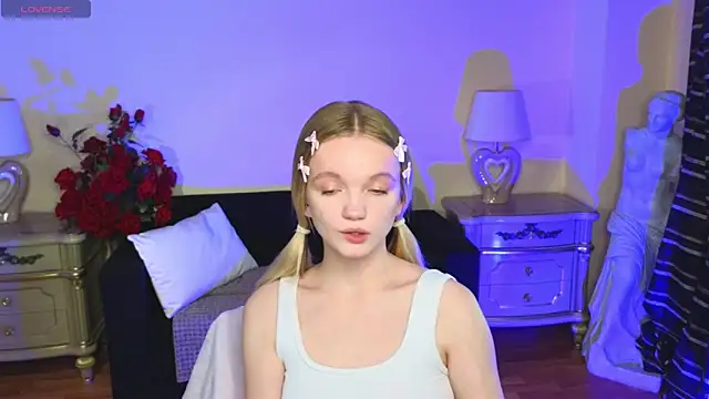 RosesKate online show from October 5, 2025, 4:44 am