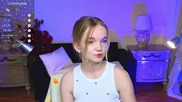 RosesKate online show from October 11, 2025, 4:33 am