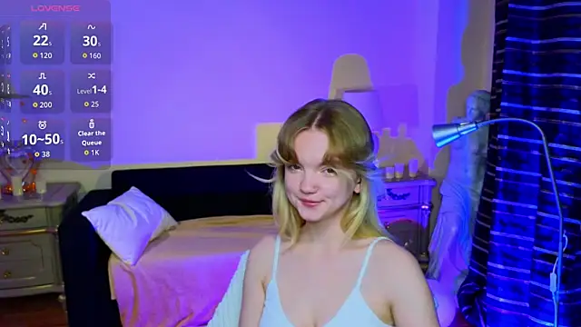 RosesKate online show from November 10, 2025, 4:55 am