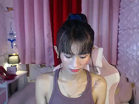 Snapshot of Ur_sweettranspinay chatting on September 19, 2025, 1:40 am Ur sweettranspinay online show from September 19, 2025, 1:40 am