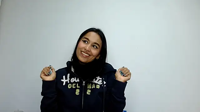 Gia Lee online show from October 2, 2025, 3:13 am