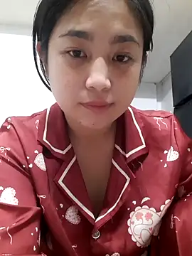 Minn-cute online show from October 6, 2025, 2:20 am