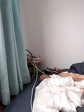 Snapshot of Mer78 chatting on October 18, 2025, 4:15 am Mer78 online show from October 18, 2025, 4:15 am