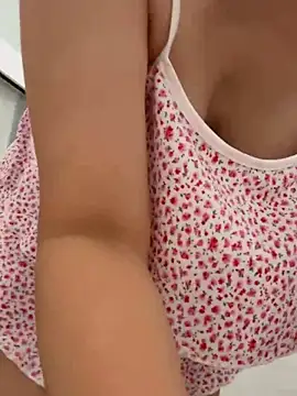 July-Asian online show from October 2, 2025, 4:30 am