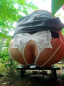 July-Asian online show from May 29, 2026, 4:43 am