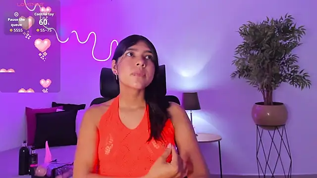 Cherrydollxx online show from September 12, 2025, 12:05 pm