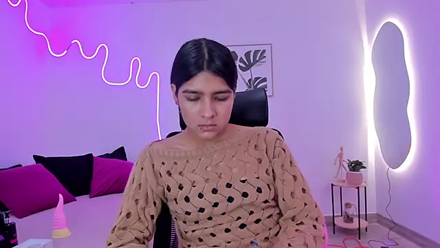 Cherrydollxx online show from September 24, 2025, 11:46 am