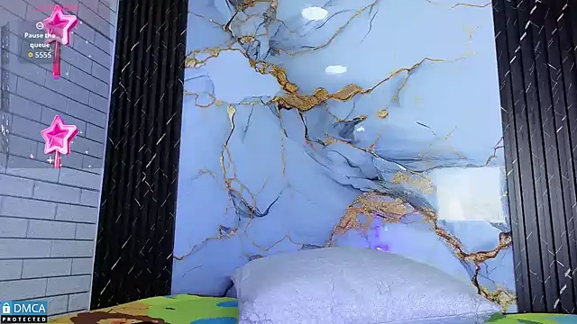 nena cupcake  online show from October 22, 2025, 11:10 am