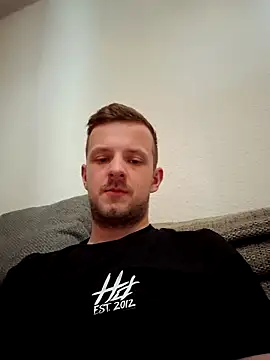 6incheswannacum online show from May 1, 2026, 10:58 pm