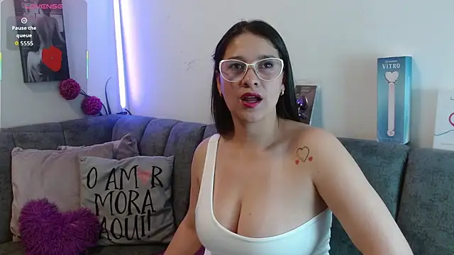 Alana steel 1 online show from April 10, 2026, 7:29 pm