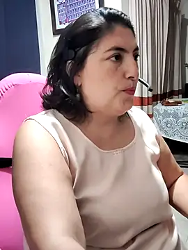 lina maria99 online show from September 28, 2025, 12:05 am