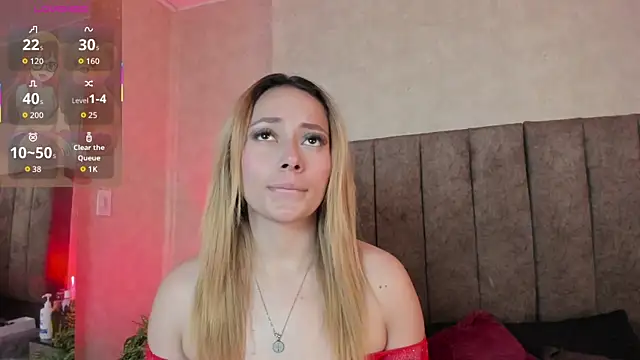 LanaMills  online show from January 13, 2026, 5:02 am