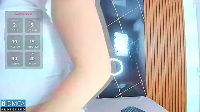 stepha   online show from October 1, 2025, 11:16 am