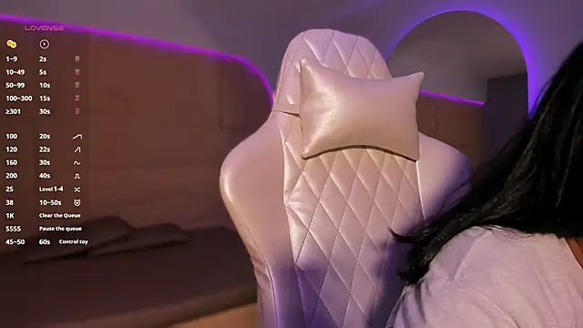 HannahMontgomery online show from January 9, 2026, 4:32 pm