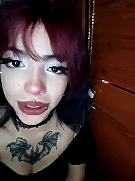 elisabethflores online show from January 16, 2026, 11:20 pm