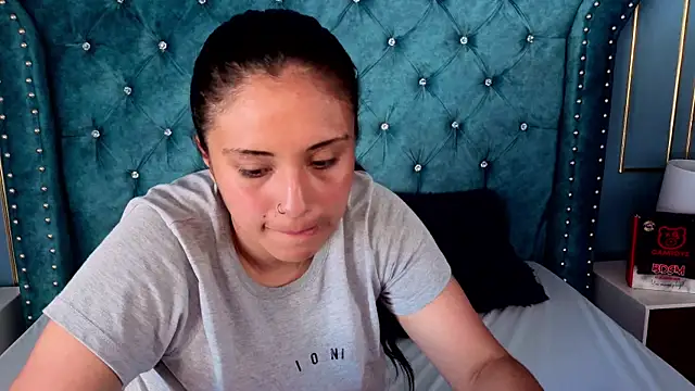 EmilyGala online show from November 4, 2025, 7:13 pm