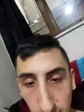 Snapshot of TolgaAkyol_20 chatting on October 6, 2025, 3:20 pm TolgaAkyol 20 online show from October 6, 2025, 3:20 pm