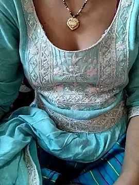 Grishma Ganatra online show from November 30, 2025, 10:52 am