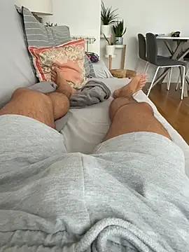 Snapshot of -Styleto chatting on October 12, 2025, 2:27 pm -Styleto online show from October 12, 2025, 2:27 pm