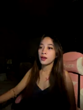 Snapshot of Yummiiieee28 chatting on November 7, 2025, 10:26 am Yummiiieee28 online show from November 7, 2025, 10:26 am