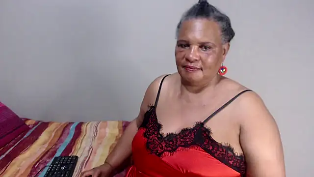 GrandBustyMelon online show from November 19, 2025, 1:16 am