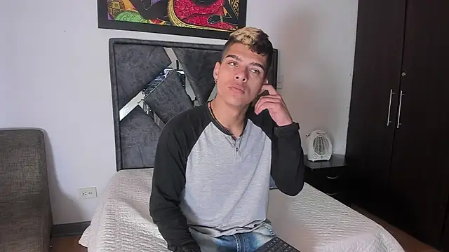 wyatt 3 online show from October 17, 2025, 3:14 pm