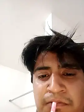 Snapshot of ElBufalo4l chatting on December 2, 2025, 12:27 am ElBufalo4l online show from December 2, 2025, 12:27 am