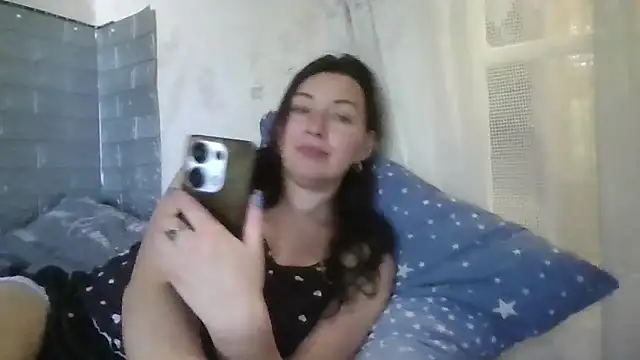DanaNeon online show from May 21, 2026, 10:22 am