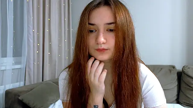 Snapshot of Lelia_Vibe chatting on October 29, 2025, 1:41 am Lelia Vibe online show from October 29, 2025, 1:41 am