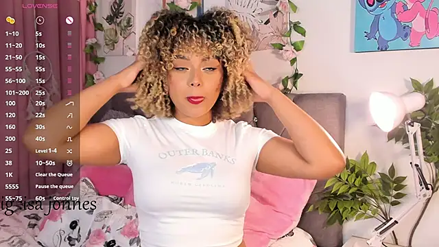 isajonnes18 online show from February 20, 2026, 12:07 am