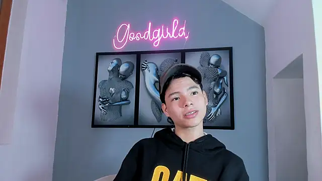 camillo virgil online show from October 10, 2025, 11:09 am