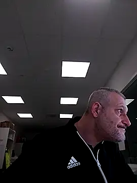 Hisnimin online show from February 7, 2026, 12:03 am