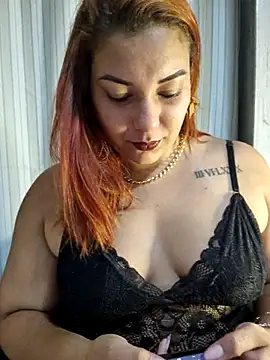 Snapshot of RuivaMisteriosa3 chatting on November 9, 2025, 6:01 am RuivaMisteriosa3 online show from November 9, 2025, 6:01 am